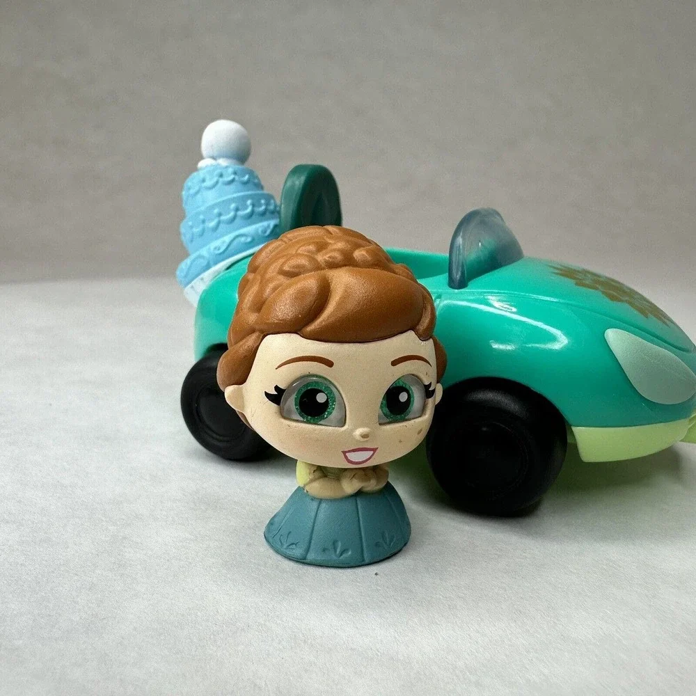 Disney Doorables ANNA from FROZEN  Let's Go Series 3 Figure & Vehicle NEW in Box
